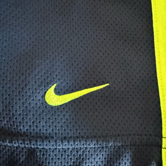 Nike "I Run The Show" Boys 3T- 2pc Set - Picture 3 of 5